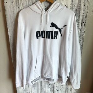 Puma Women’s White Hoodie Size XL